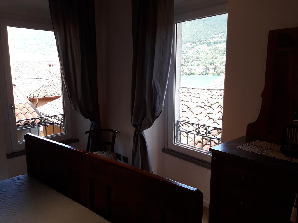 Residenza Borgo Antico Apartamento Monte Isola Exterior foto